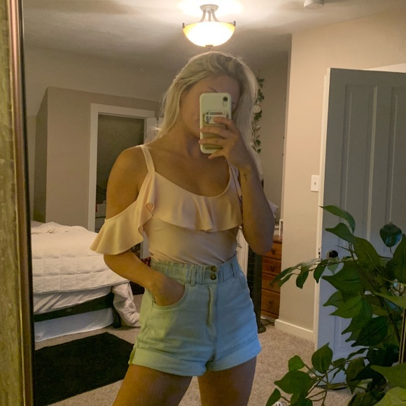 Express Blouse - Picture 2 of 6